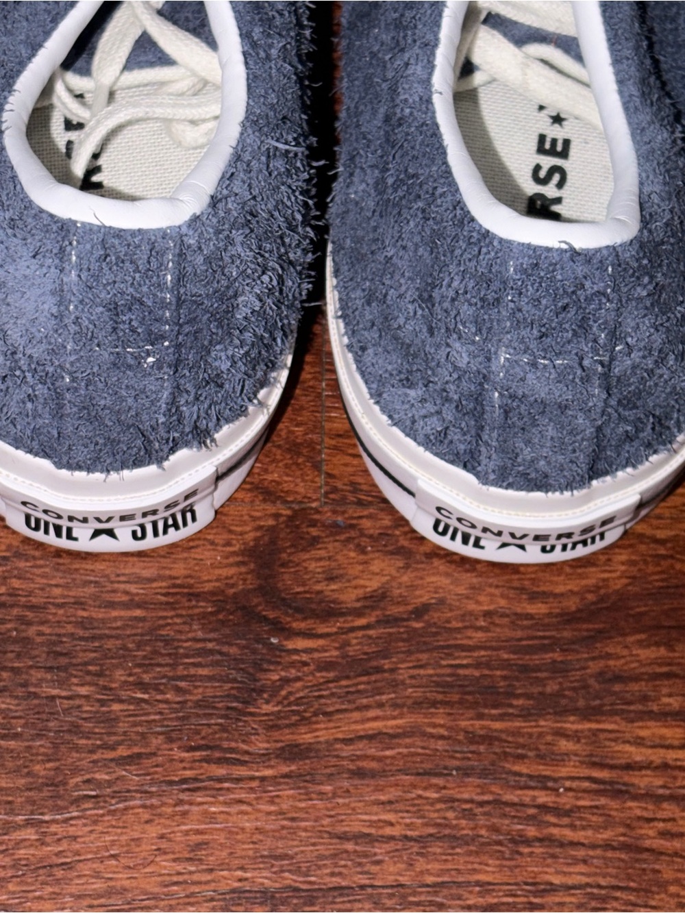 Converse - Picture 9 of 14